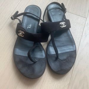 Chanel sandals size 38